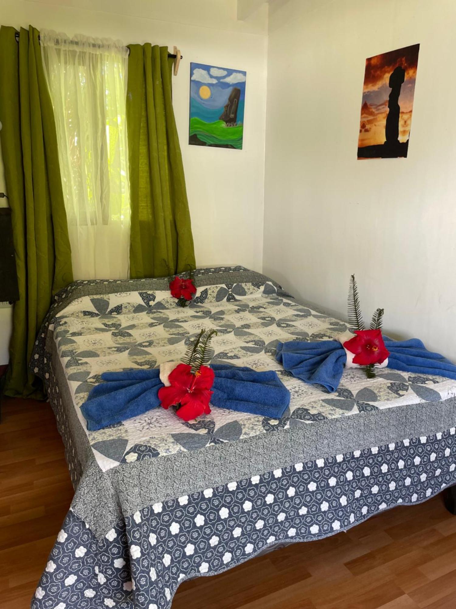 Pua Vaenga Hostel Hanga Roa Buitenkant foto