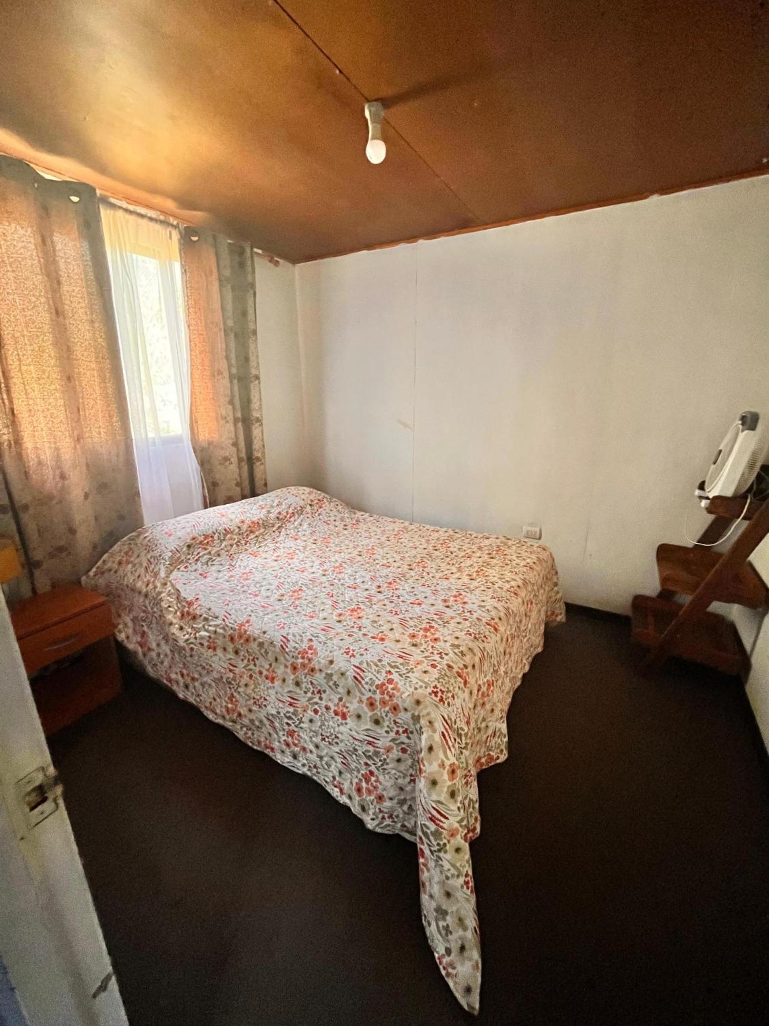 Pua Vaenga Hostel Hanga Roa Buitenkant foto