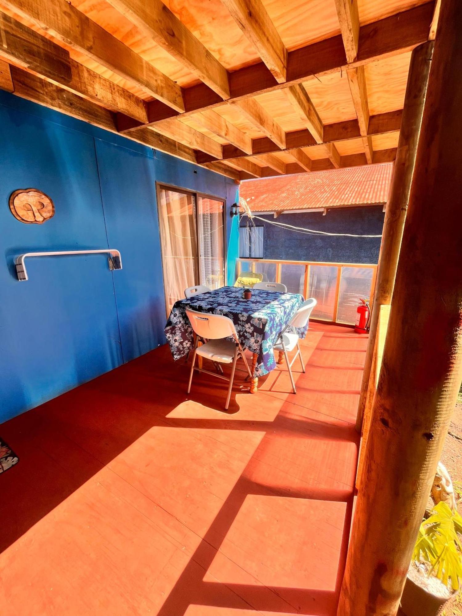Pua Vaenga Hostel Hanga Roa Buitenkant foto